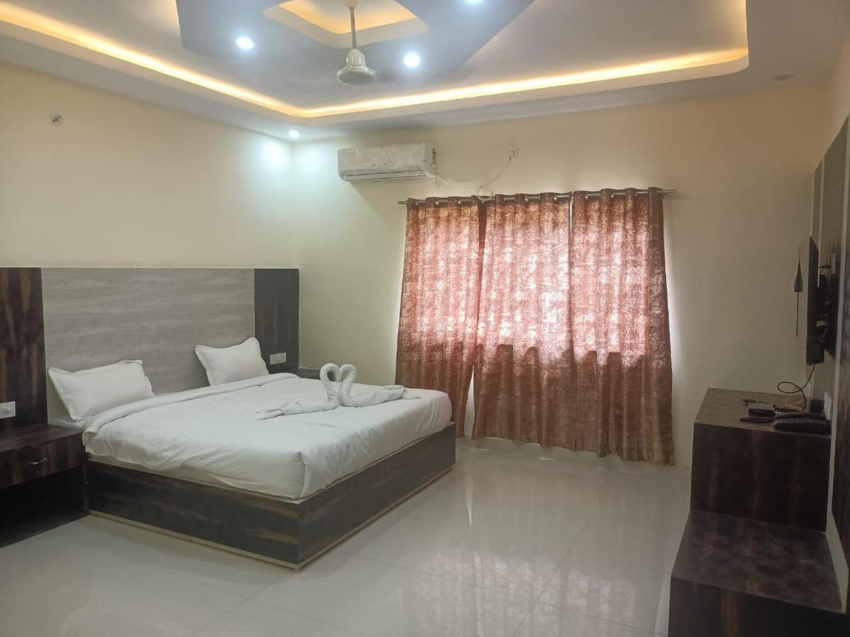 Hotel Rajwada Palace Orchha Exteriör bild