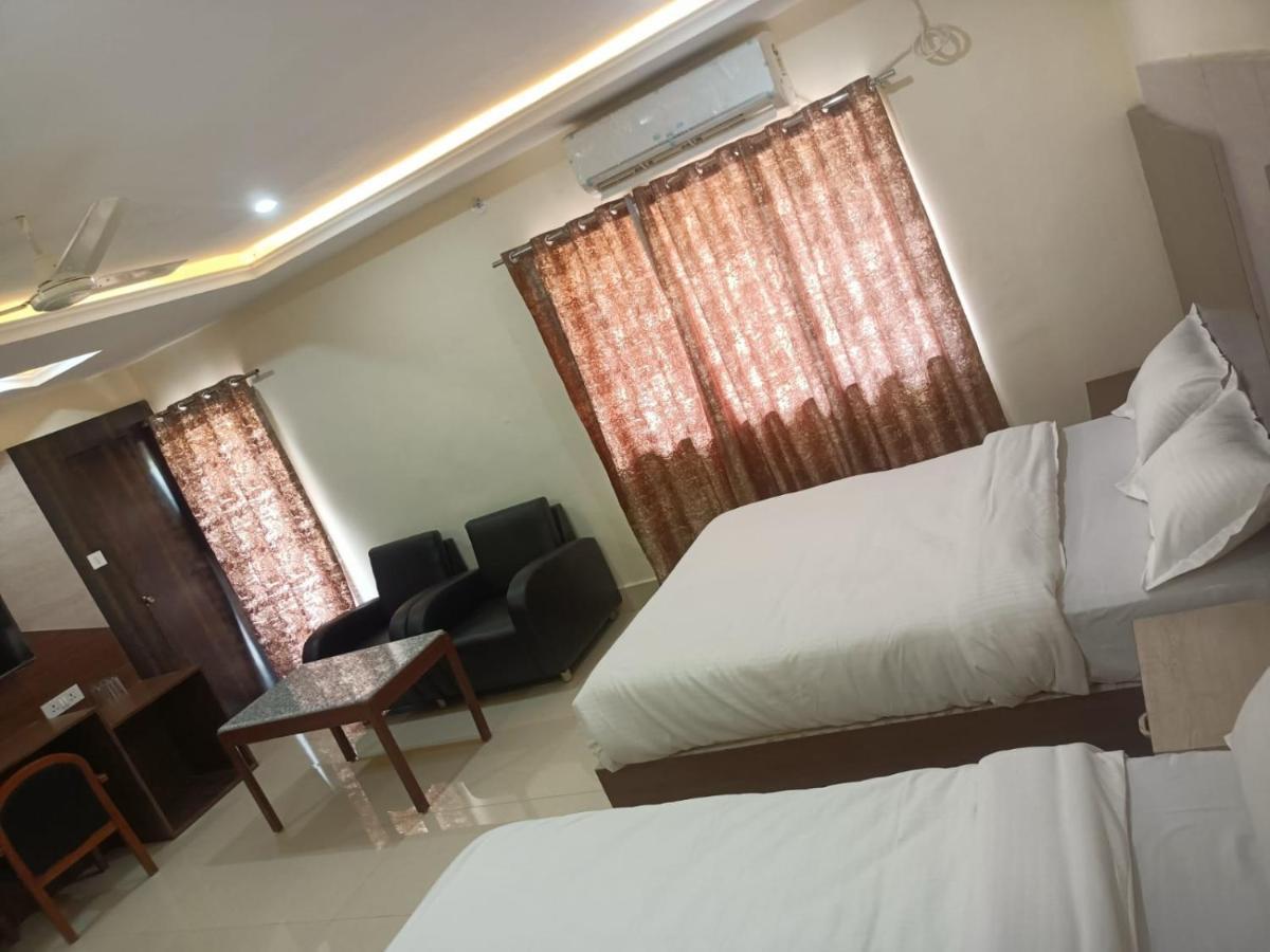 Hotel Rajwada Palace Orchha Exteriör bild