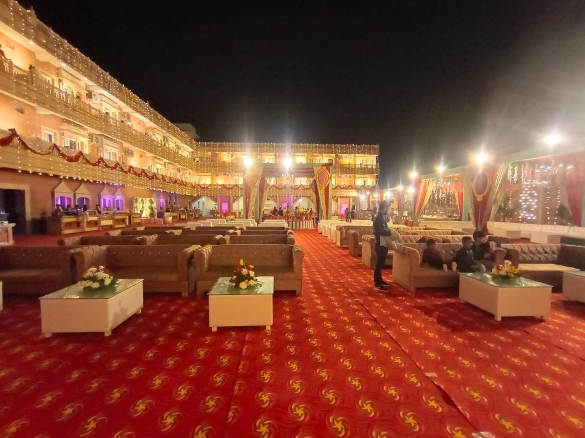 Hotel Rajwada Palace Orchha Exteriör bild
